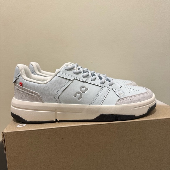 On Running Other - NIB Men On The Roger Clubhouse Casual Shoes Artic / Ivory 3MF10543042